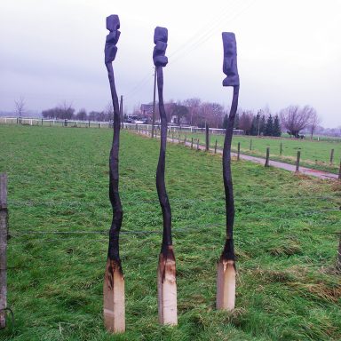 Skulpturen aus Holz 